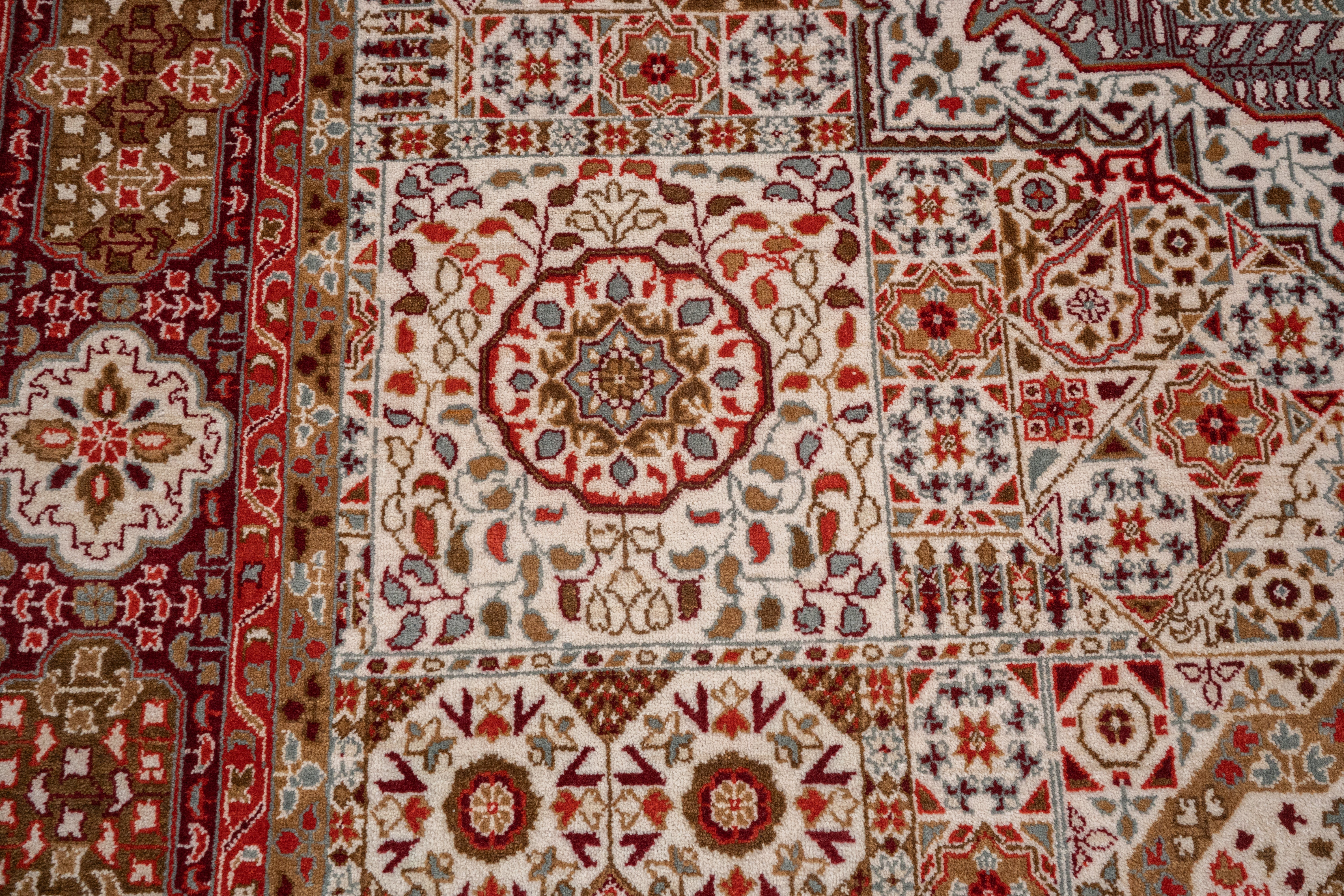 Handknotted Carpet DIA- 922 MAMLUK,  Ivory, Brown Multi